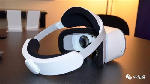 【评测】联想Mirage Solo VR一体机：体验一流，但400美元的定价仍让人疑虑
