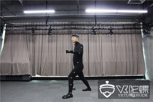 瑞立视正式对外发布VR多人同时全身动捕软件，开启深度人机交互时代 