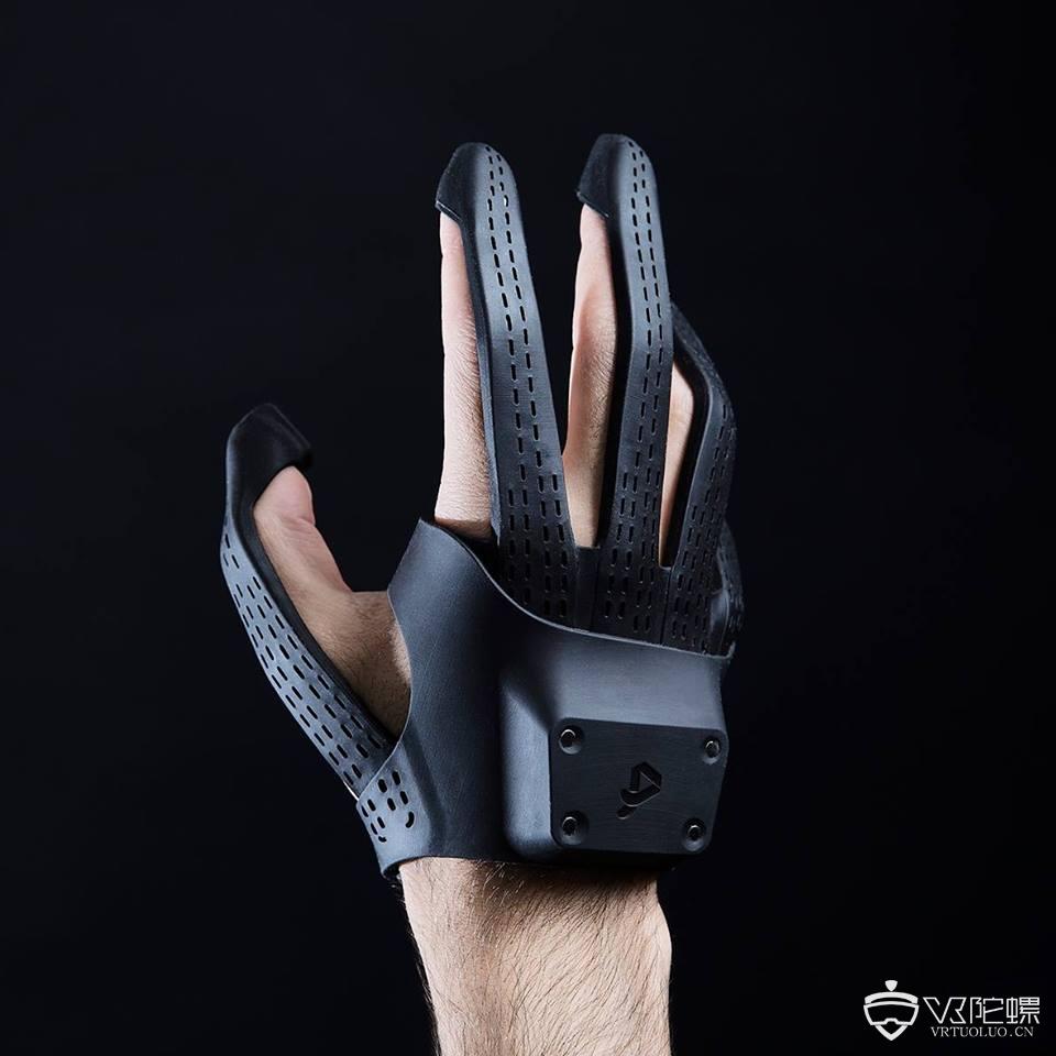Plexus推出VR手套，提供指力反馈及单手21自由度，售价250美元