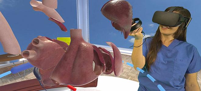 斯坦福大学儿科心脏病专家 使用VR心脏模型进行讲解