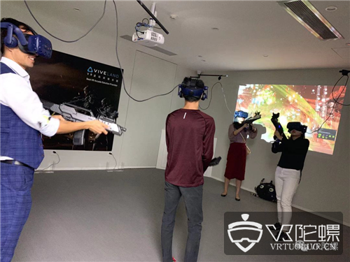 HTC Vive第一家VR线下体验店开业，汪丛青：我们目的是…… 