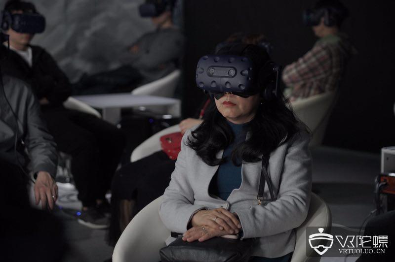 HTC VIVE VR作品《家在兰若寺》与《Gloomy Eyes》在北影节VR单元展出