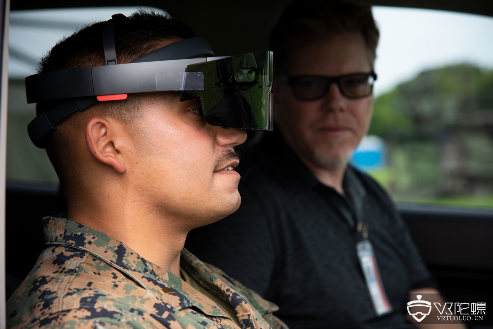 美军使用HoloLens探测射频波