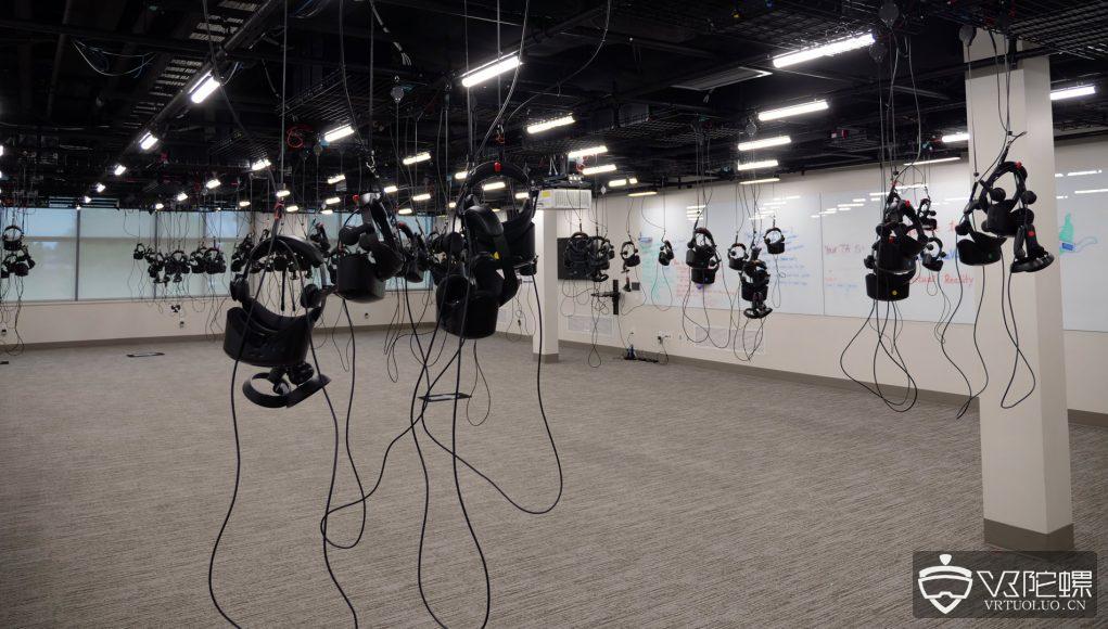 美国科罗拉多州立大学推VR实验室，可同时容纳100名学生