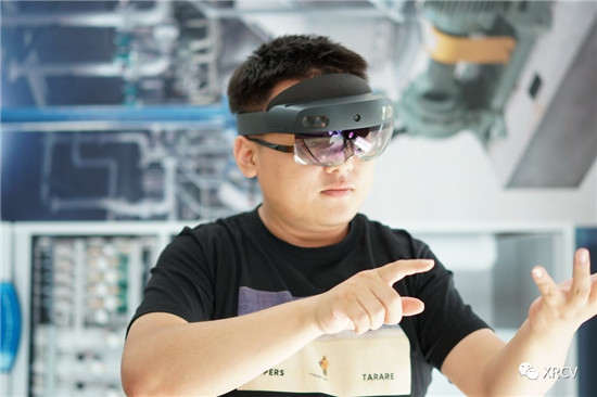 HoloLens 2到货！开发者如何看待这款产品？