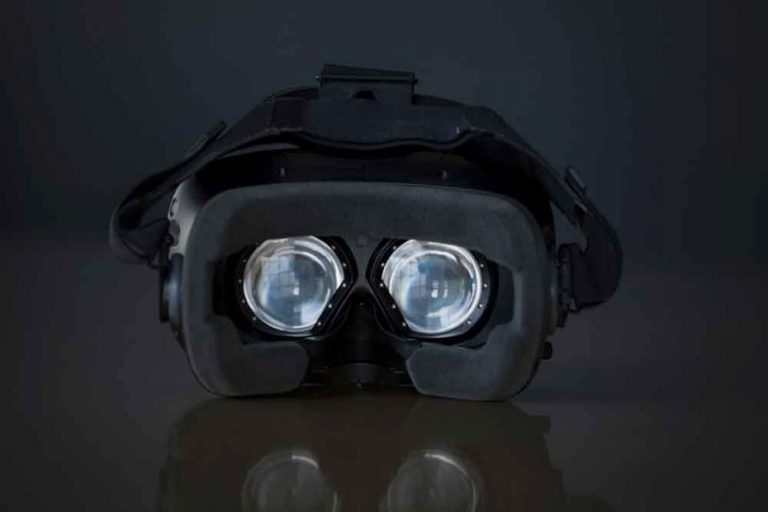 眼球追踪技术在VR中有何应用？