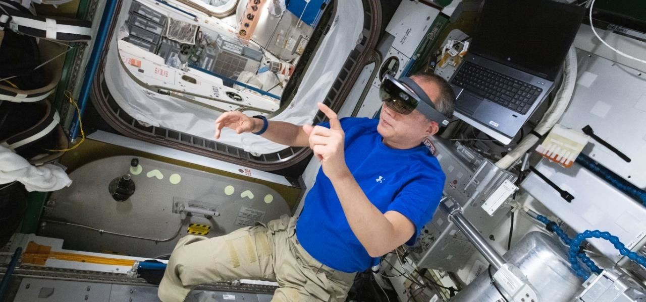 NASA 将 HoloLens 应用到国际空间站的定期维护操作中