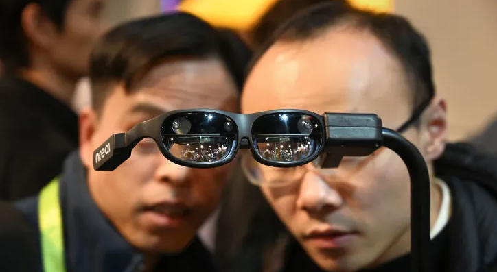 Nreal與當地運營商EE達成協議將在英國推出AR眼鏡