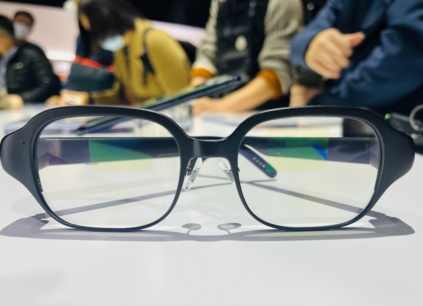 【轻评测】38g超轻薄！OPPO Air Glass 2开启AR眼镜新发展路径