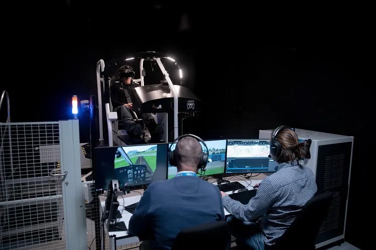 格陵兰航空公司与Loft Dynamics合作，将VR飞行培训引入格陵兰岛