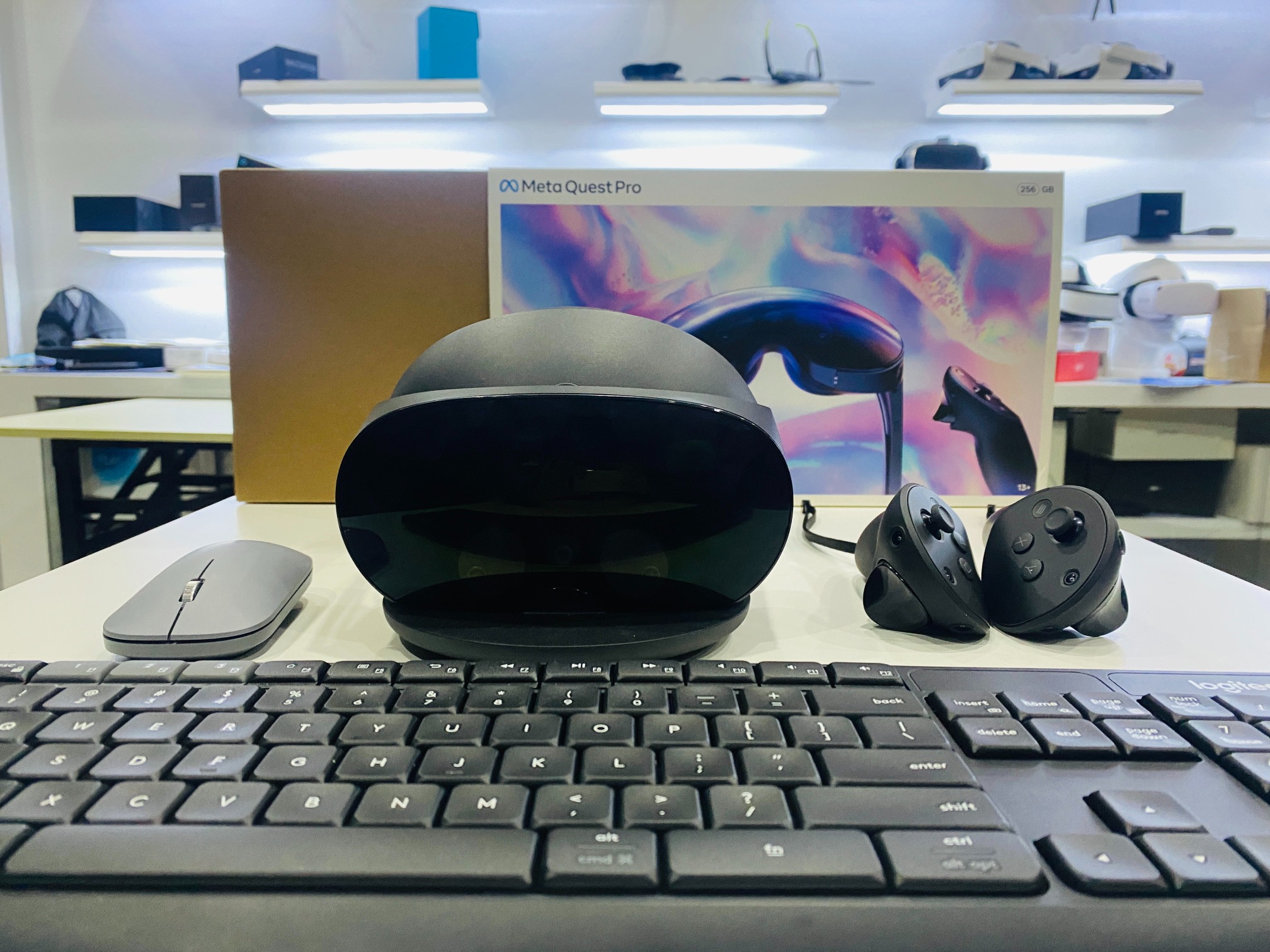 办公五分钟，调试两小时，万元VR设备Quest Pro办公体验