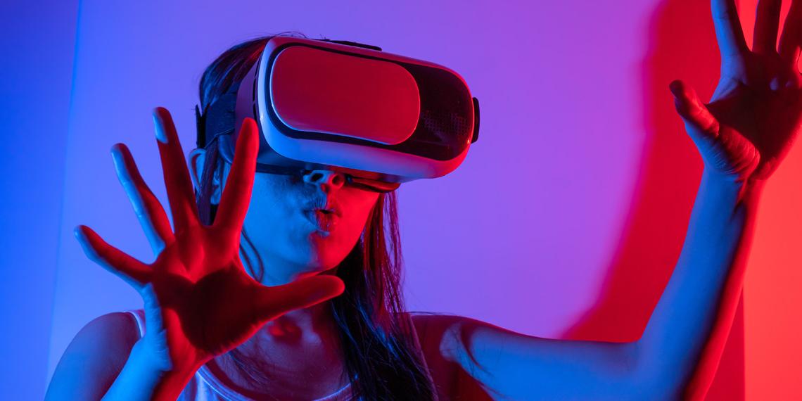 研究发现，VR技术可以提高伴侣忠诚度