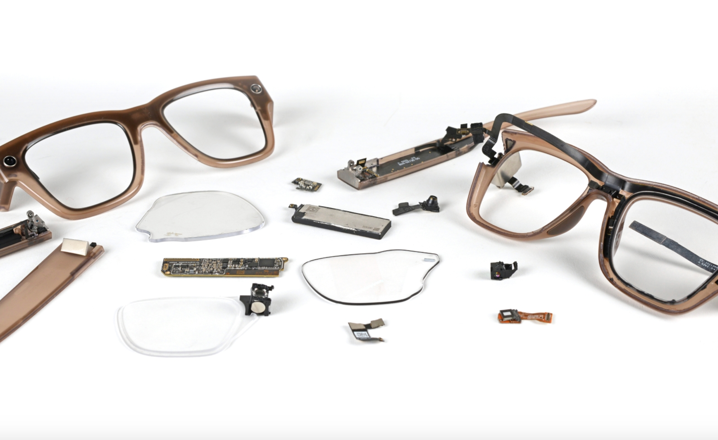 iFixit拆解Meta Ray-Ban Display