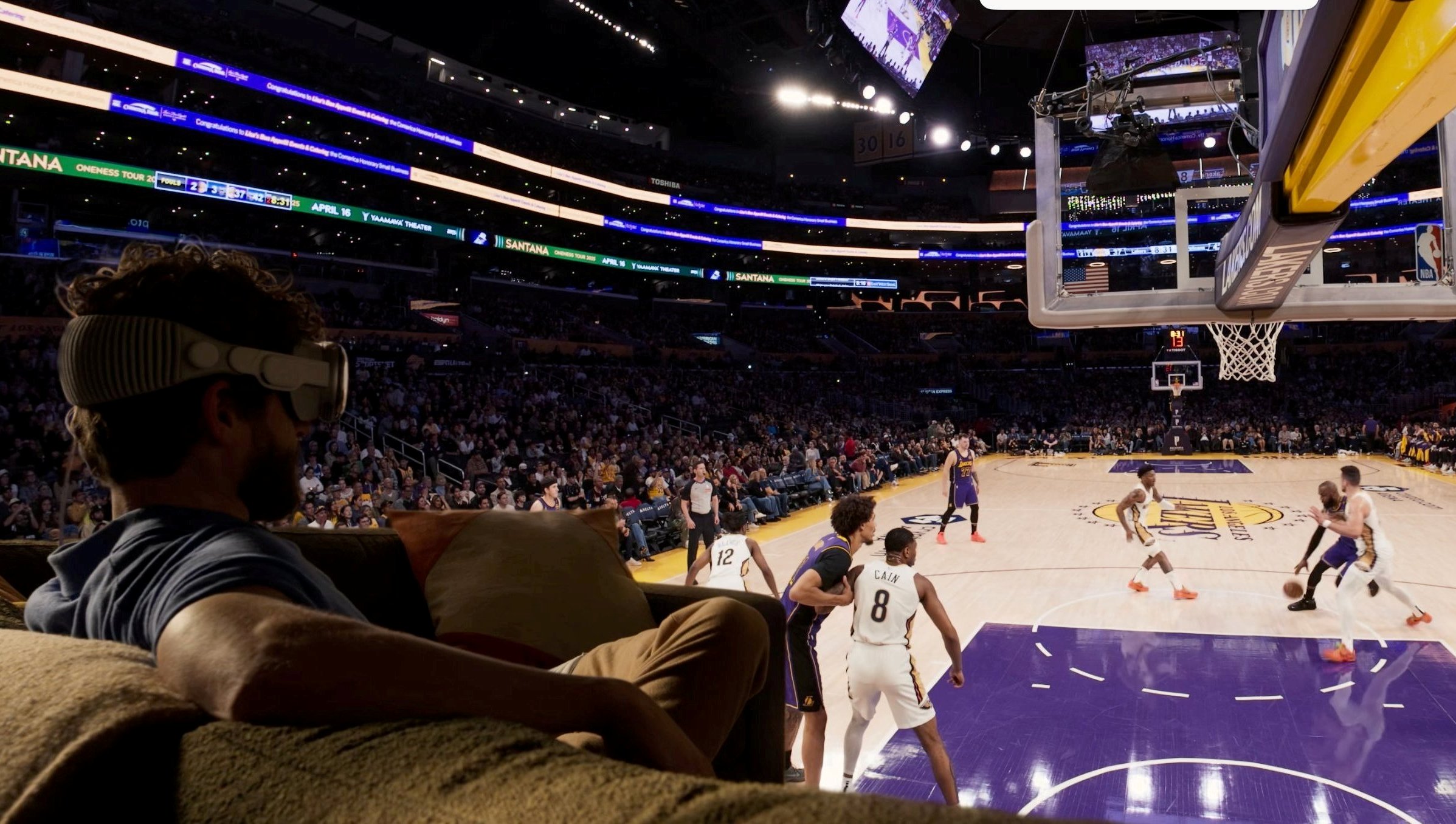 苹果Vision Pro“重做”NBA VR直播观赛体验