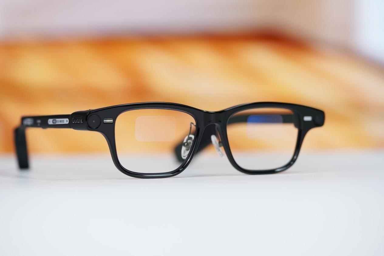 AI眼镜光学公司「至格科技」一年三轮亿级融资，年交付剑指百万片