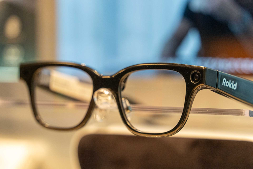 大厂混战AI眼镜，Rokid获谷歌“官方认可”，交出标杆答卷