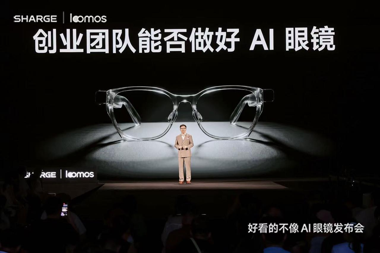 对话闪极CEO张波：一副AI眼镜背后的定价、渠道与主动式AI隐私边界