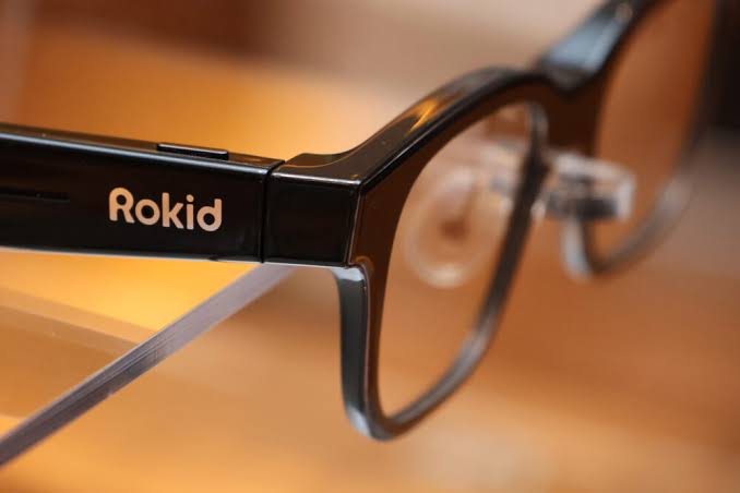 Rokid下一个爆款？全彩AI眼镜传出新消息