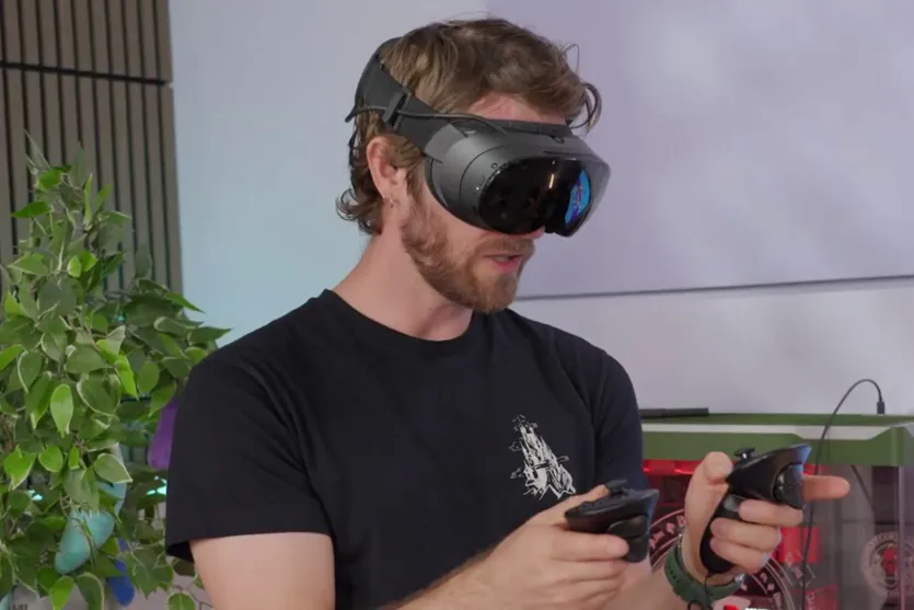LTT误曝Steam Frame开箱体验，Valve首款独立VR头显发售在即